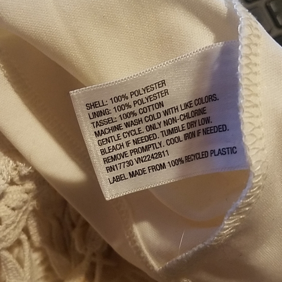 Xhilaration halter top - Picture 4 of 5